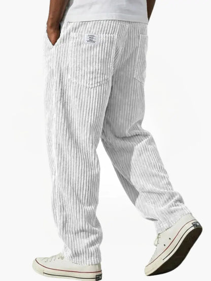 Levano Cord Broek – Comfortabel, Verfijnd & Veelzijdig