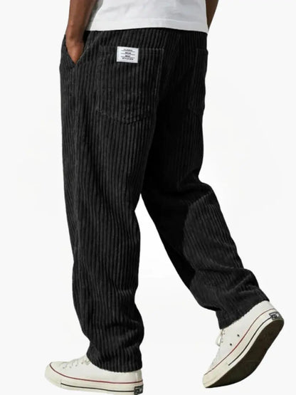 Levano Cord Broek – Comfortabel, Verfijnd & Veelzijdig