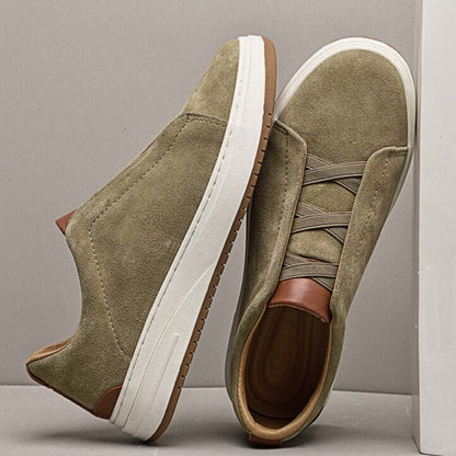 Aurelio Suede Runner – Minimalistisch, Luxe & Tijdloos